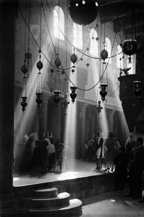 The nave of the Basilica of the Nativity, a historical photograph of the interior by the American Colony.