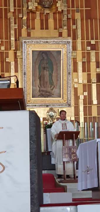 The high altar of the new basilica, where the image is venerated.