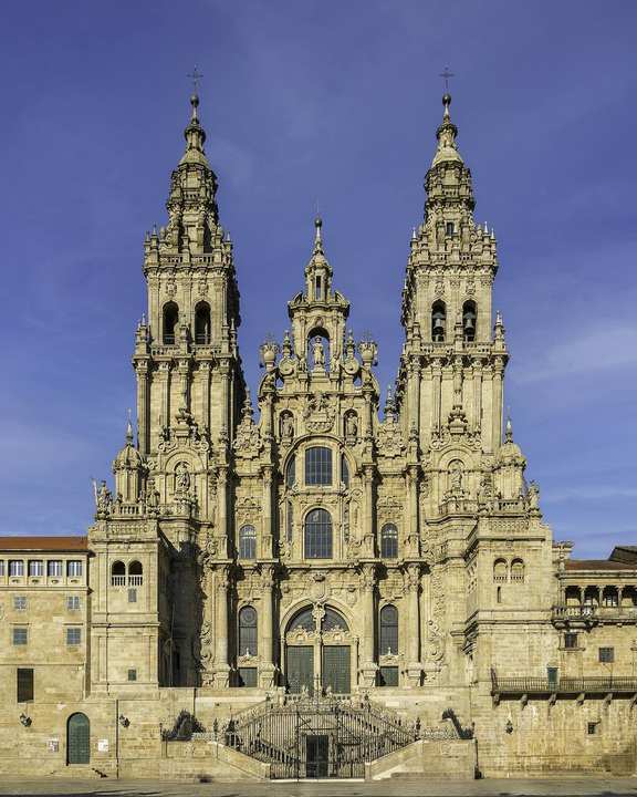 The west front of the cathedral.